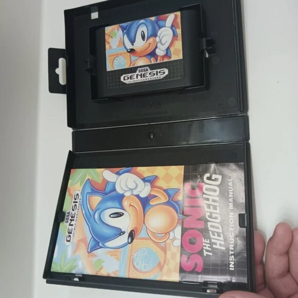 1X Sonic the Hedgehog - Sega Genesis 1st print All Great Condition